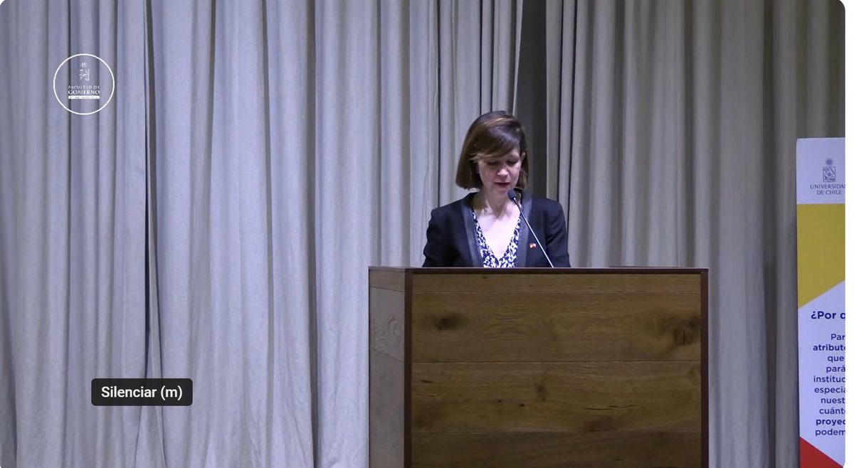 Hoy, el Prof. Alejandro Ecker del <a href="/HCLAHeidelberg/">Heidelberg Center</a> y el <a href="/hcias_unihd/">Heidelberg Center for Ibero-American Studies</a> en el II Seminario de la Red de Políticas Públicas del <a href="/gobierno_uchile/">Facultad de Gobierno U. de Chile</a> sobre "Votaciones subnacionales como forma de evaluación". La directora académica del HCLA, <a href="/inesrecio2/">Inés Recio</a> dio unas palabras de bienvenida.