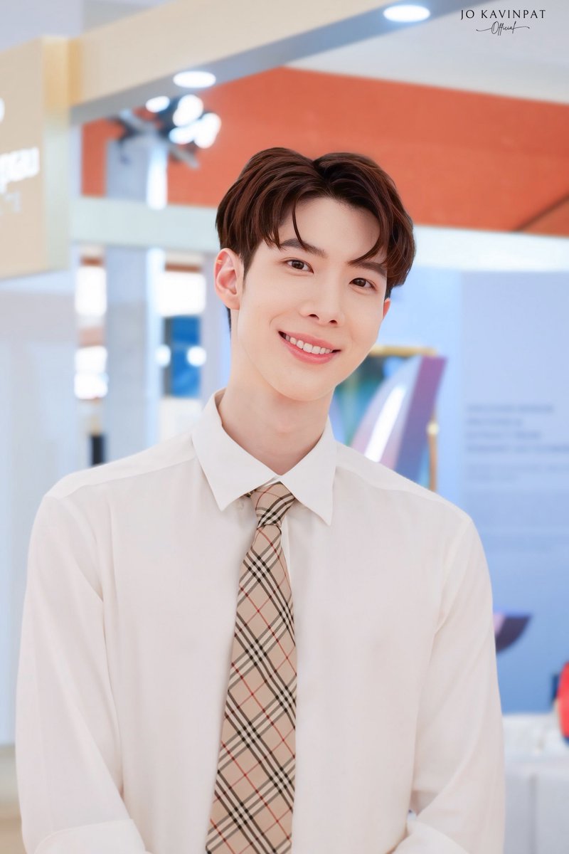 JoKVPofficial's tweet photo. | 20241008 | CLÉ DE PEAU BEAUTÉ 

#CledePeauBeauteThailand
#CledePeauBeaute
#leserumreborn
#kavinkvp
#JoKavinpat https://t.co/zgQPML7Zx9