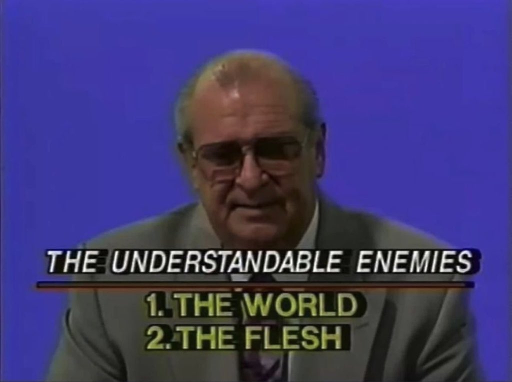 reignofbrad's tweet photo. your last 4 saved pics are your personality. https://t.co/gWQAlHLBmJ