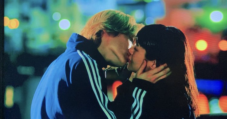 k_tnk05's tweet image. はぁぁぁぁぁぁぁ！！？？
なになになになにーー！！！！！
とんでもないクズ男じゃないか‼︎‼︎‼︎
けど、やすやす色んな女とキスさせる
ドラマが1番の◯◯゛？笑

衝撃的ドラマだな。

#あのクズを殴ってやりたいんだ #あのクズ #クズきゅん #玉森裕太 #KisMyFt2