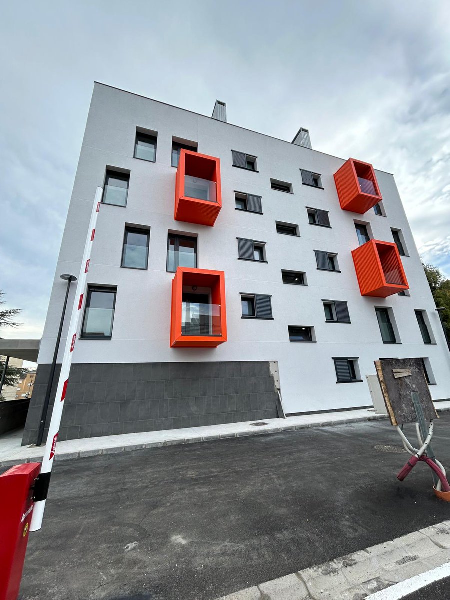 AytoAviles's tweet image. ✅ Publicada la propuesta provisional de las personas adjudicatarias para las viviendas en alquiler de jóvenes de La Luz

➡️ Tendrán un mes para aportar la documentación necesaria

ℹ️ Más información: i.mtr.cool/ykvoanihgy