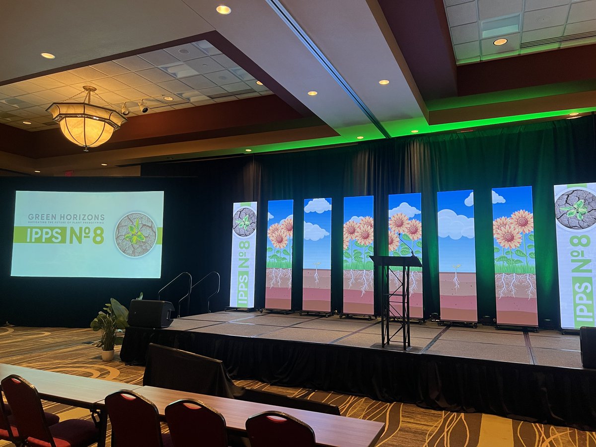 Excited to be giving the keynote at <a href="/I_P_P_N/">IPPN</a> this morning 🌱📸 I don’t usually think of the work I do as phenotyping but this community is making me reconsider 🤔