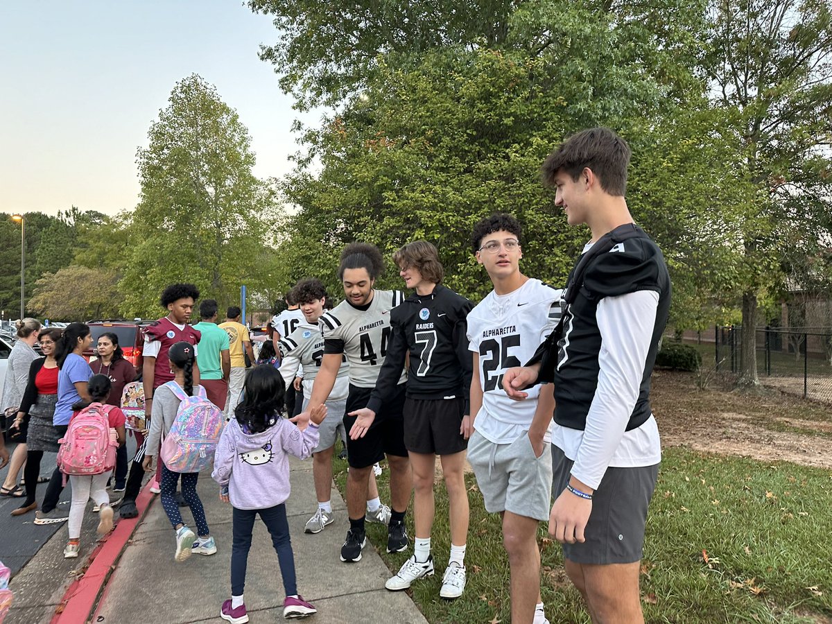 raiders4theWIN (@jasonkervin) on Twitter photo Another great morning <a href="/npepanthers/">New Prospect Panthers</a>! The kids love <a href="/fhtown14fdb/">Franklin Burrows</a> and <a href="/CondieDuke/">Duke Condie</a>. <a href="/AHSFootball/">Alpharetta Raiders Football</a>
🖤🏴☠️ #B2OTHER4OOD Another great morning <a href="/npepanthers/">New Prospect Panthers</a>! The kids love <a href="/fhtown14fdb/">Franklin Burrows</a> and <a href="/CondieDuke/">Duke Condie</a>. <a href="/AHSFootball/">Alpharetta Raiders Football</a>
🖤🏴☠️ #B2OTHER4OOD