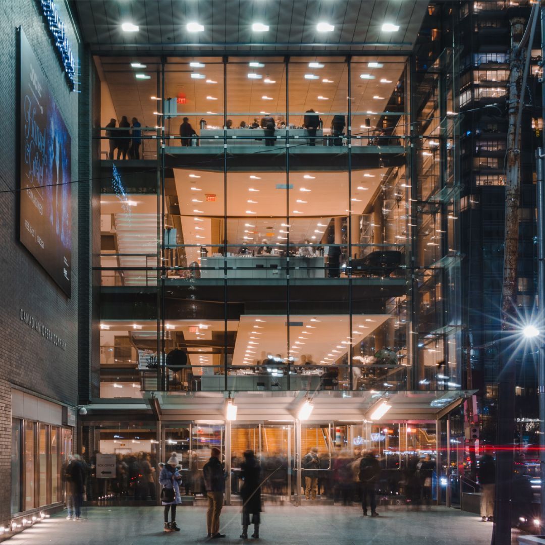 Now hiring! ✨

The Canadian Opera Company is now seeking applicants for the role of Development Officer, Advancement Operations. 

Learn more about the role and apply today at the Employment &amp; Volunteering page on our website!

👉 coc.ca/careers