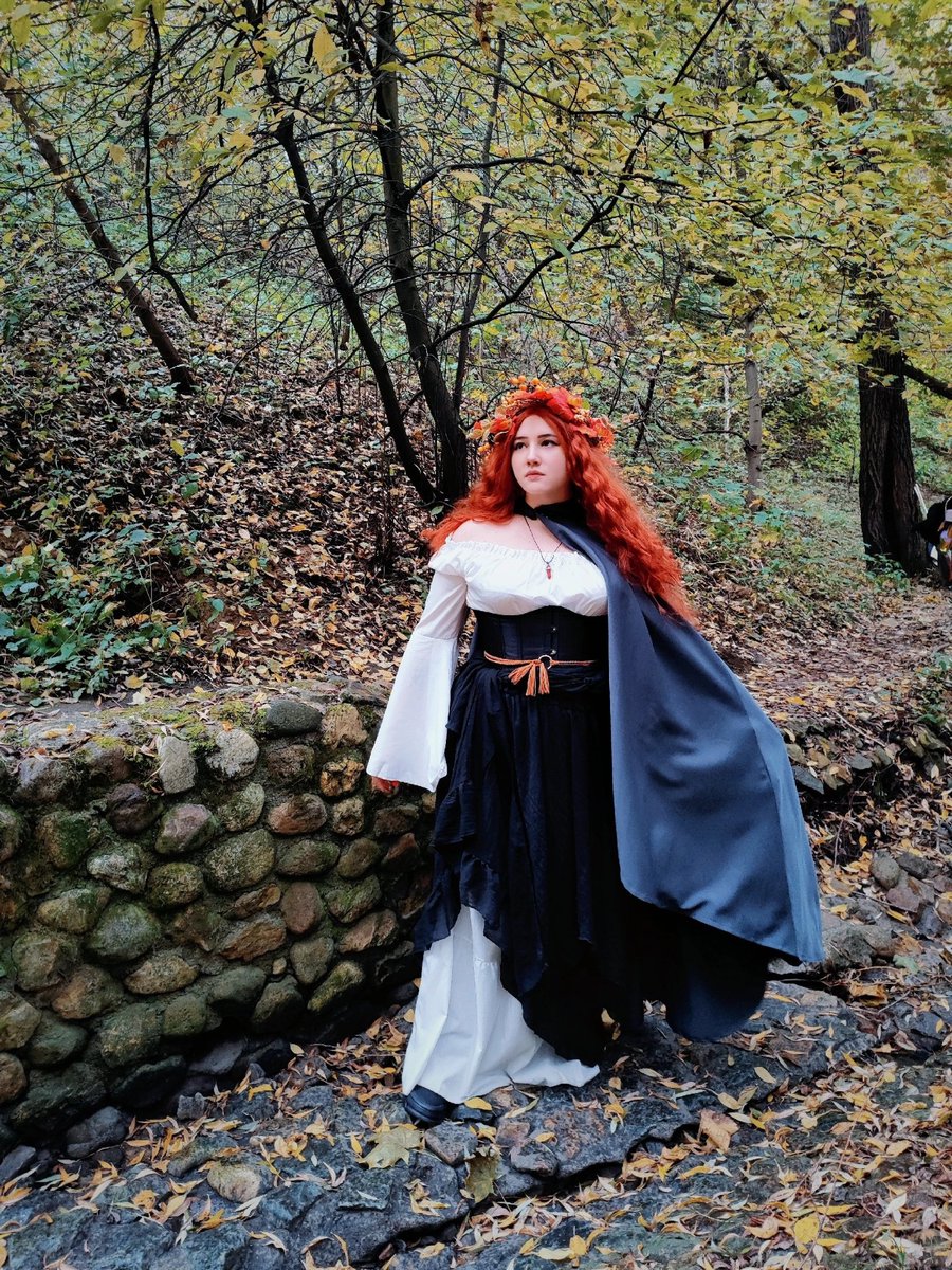 Прибежала, вкинула осенние фоточки, убежала ихихихи