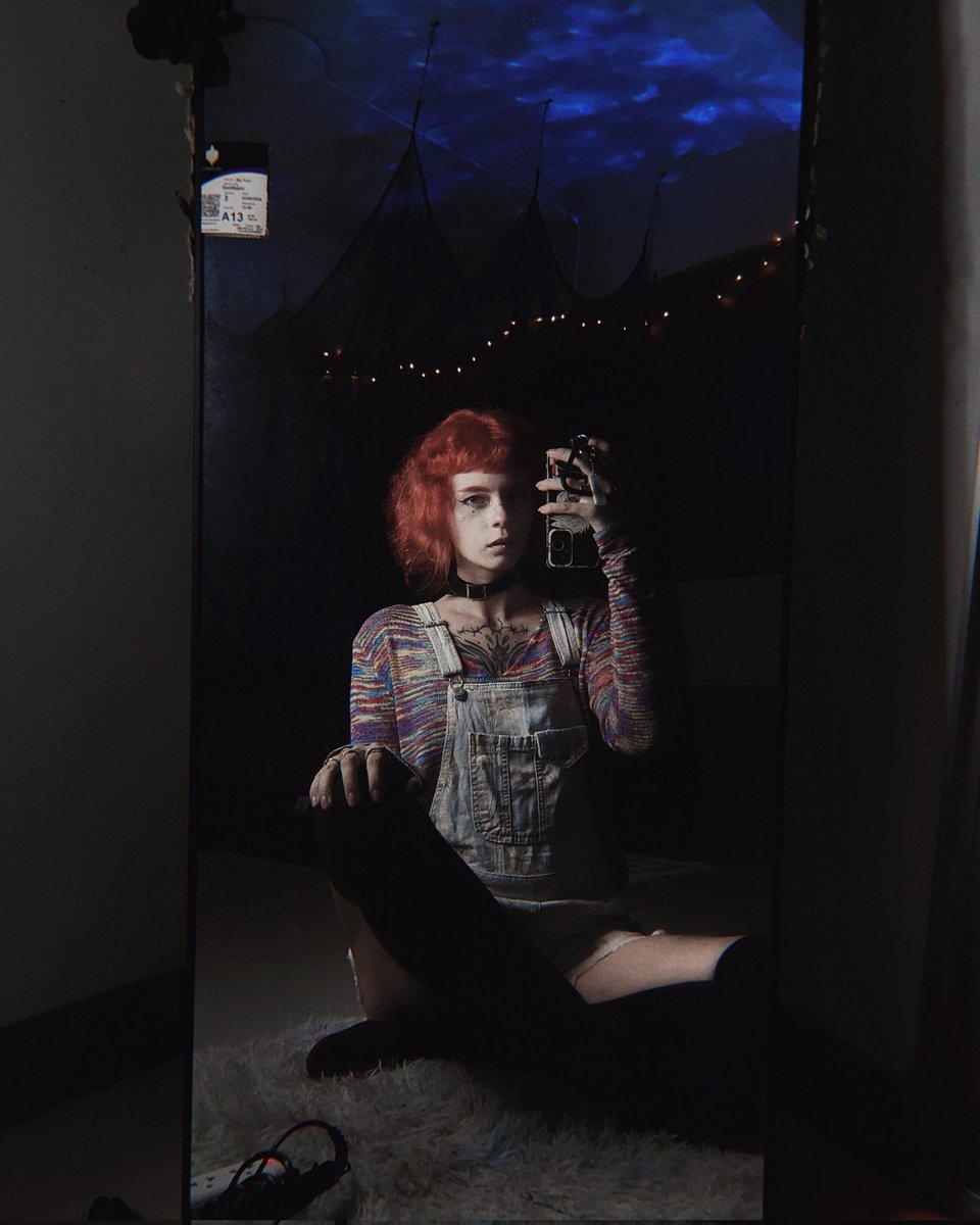 redvitati's tweet photo. I got some clothes today🧡
I planned 4 cosplays in October haha 🫠 https://t.co/hDUXYSoq4f