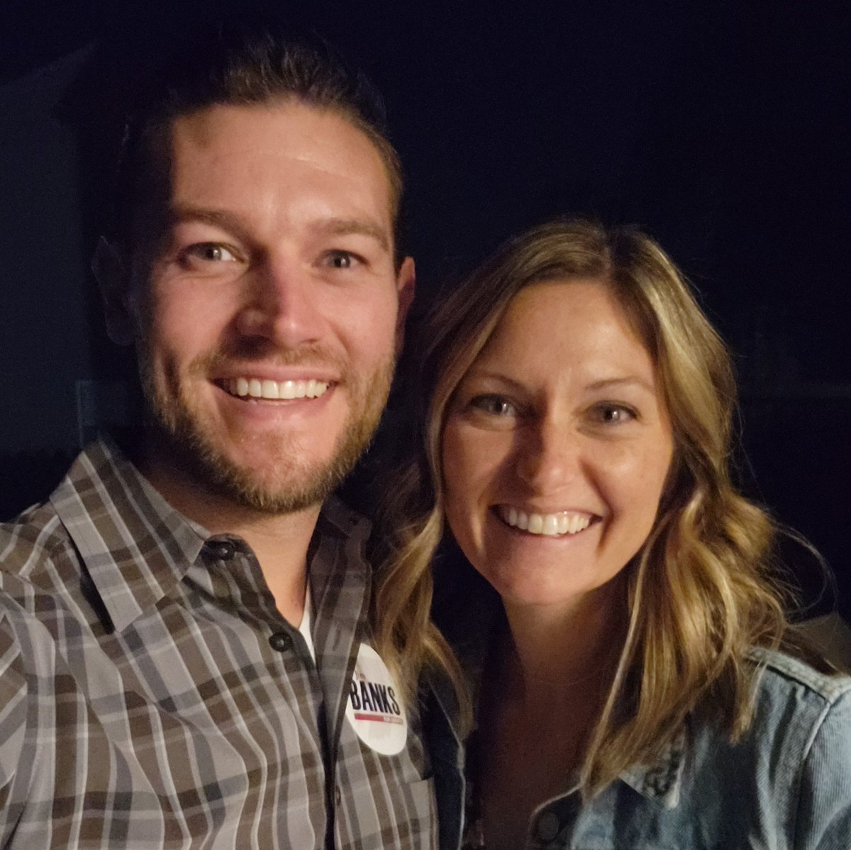 MaxForIndiana's tweet photo. Strong support for Indiana's next US Senator @Jim_Banks at the #TeamBanks Family BBQ last night! Excited to flip the Senate and get to work!
#Senate #SenateMajority #IndianaPolitics https://t.co/FNZ4CFwD4l