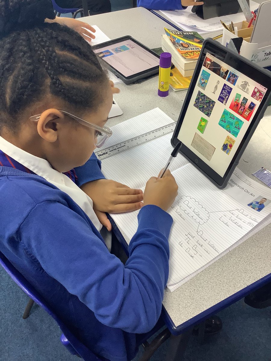 In Writing, we have started our new topic - Writing a persuasive letter. In our experience day, we have been researching the author <a href="/davidwalliams/">David Walliams HQ</a>! 📚🔎👀 #SilasWriting <a href="/janeconsidine/">Jane Considine</a>