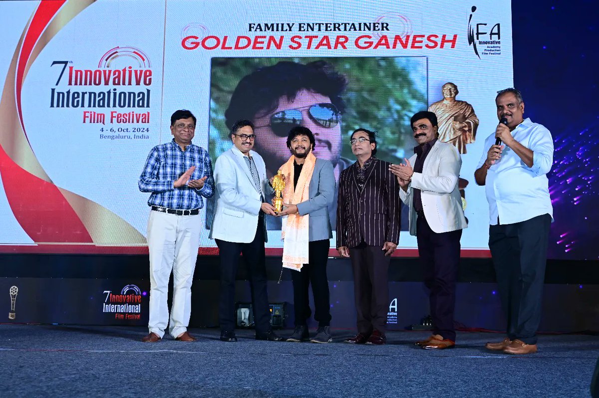 Pranav22061999's tweet photo. Congratulations to Ganesh Sir for being honored with the prestigious Dada Saheb Phalke Award for 'Family Entertainer' #IIFF2024

@Official_Ganesh #GoldenStarGanesh #GoldenStar #Ganesh #GaneshFans
#KrishnamPranayaSakhi #BlockbusterKPS #YoursSincerelyRAAM https://t.co/dXIJLJ8J41