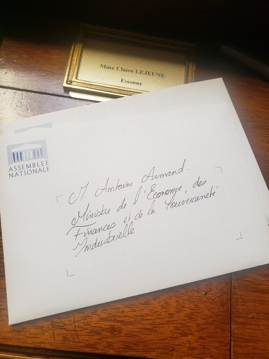 Claire Lejeune (@clairemlejeune) on Twitter photo J'ai adressé cette lettre aux ministres <a href="/antoine_armand/">Antoine Armand</a> <a href="/FerracciMarc/">Marc Ferracci</a> au sujet du site Alpine à Viry-Chùtillon.
Nous alertons sur la grave perte de souveraineté industrielle et technologique que provoquerait le plan de transformation prévu par Renault.
L'Etat doit intervenir! J'ai adressé cette lettre aux ministres <a href="/antoine_armand/">Antoine Armand</a> <a href="/FerracciMarc/">Marc Ferracci</a> au sujet du site Alpine à Viry-Chùtillon.
Nous alertons sur la grave perte de souveraineté industrielle et technologique que provoquerait le plan de transformation prévu par Renault.
L'Etat doit intervenir!