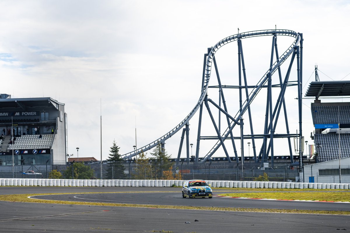 R05 BMW Challenge Nürburgring ✅

By far my best weekend. I am really happy to finally see the results after so much practice and that my family was there with me.

Q: P3 with heavy fog and wet conditions
R1: P3 after a fight with P2
R2: P3 despite being pushed out in T1

#MK96