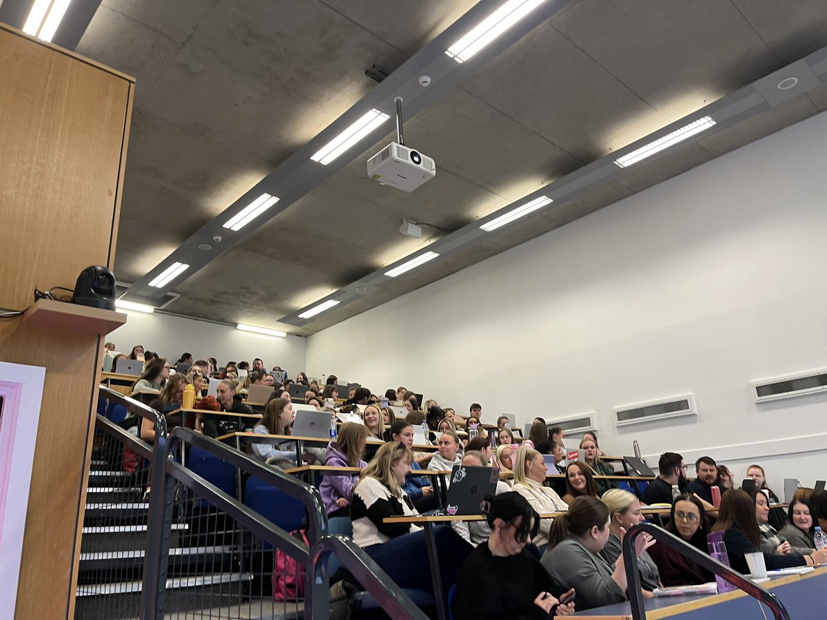 Our fourth and final year 4 undergraduate curriculum day this semester, ahead of placement, focussed on PSE in upper primary, including online safety, and the RSHP resource. Many thanks to <a href="/Mr_Chris_Green1/">Chris Green</a> and <a href="/_L_McGlynn/">Louise McGlynn</a> for facilitating!