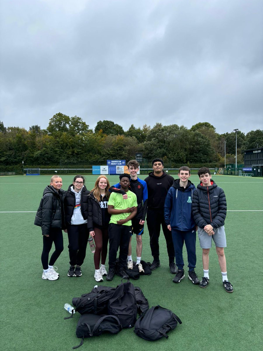 Some of our S6 students volunteering at the P3/4 hockey festival alongside Active Schools today. Showcasing some excellent Leadership skills. Well done everyone!