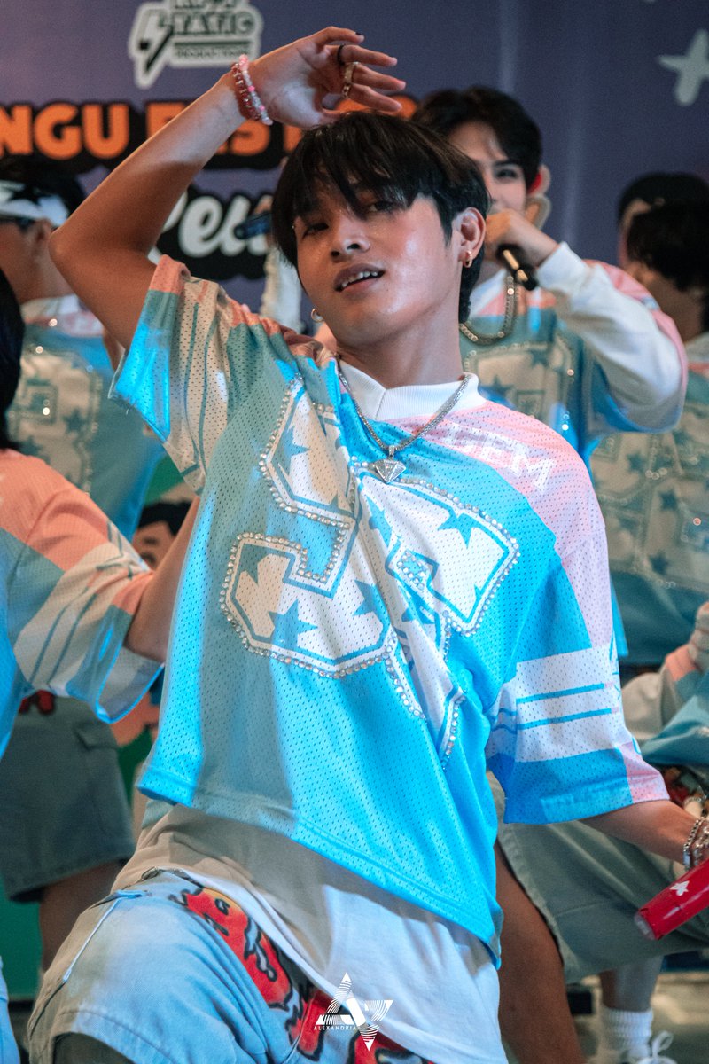 spicyglaze's tweet photo. [9]

ASTER AT CHINGU FEST 2024
10 • 05 • 2024 | 📍Robinsons Galleria

#ASTER_GEM [@aster_gemmm]

@_asterofc
#ASTER #ASTER_BINGO https://t.co/krEUkakd0l