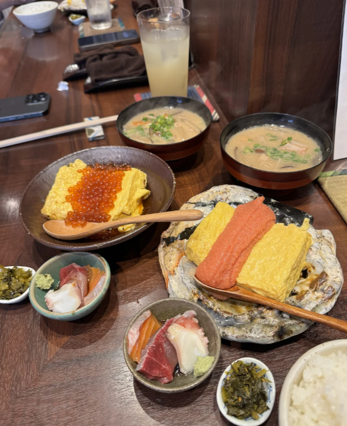 味蕾の上の風景です
故郷の山水と風情です。今日のお勧めです。
都会でも故郷の味を味わえるようにします