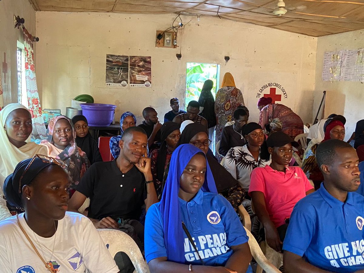 yapeacegambia's tweet photo. Over the weekend, #PeaceAmbassadors West Coast zone hosted their annual congress and  elections of the new executive council. 

#peace #peaceambassadors #Gambia #youths https://t.co/N4n3HCjRrs