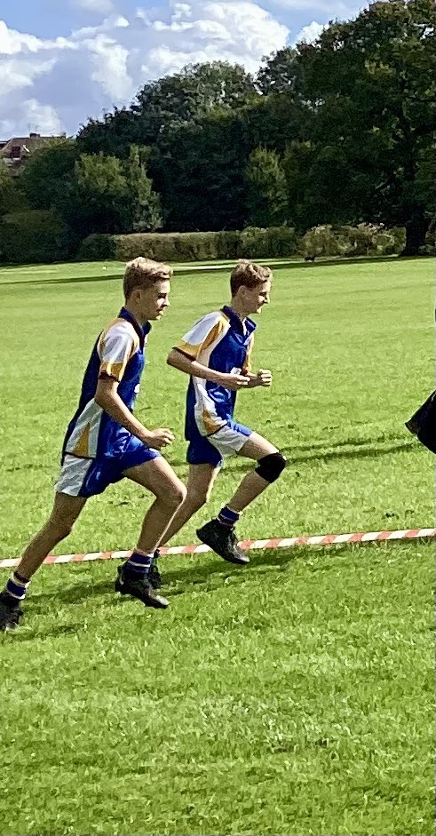 StNicksSports's tweet photo. Congratulations to all our runners who competed in the Herts Senior cross country yesterday. Stand out results- Zak 10th, Alex 11th, Frankie 13th, Casta 14th, Dotty 15th, Ethan 18th
#SaintNicholasSch #SaintNicholasSports #SaintNicholasSenior #SaintNicholasMiddle https://t.co/PHdDXeXbxA