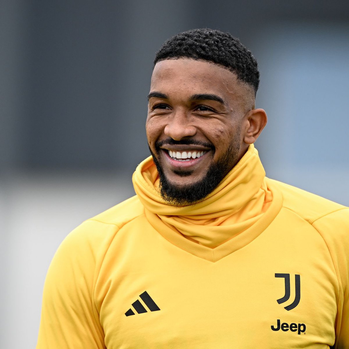 🚨 Bremer’s operation was a complete success! The player had surgery on his left knee in Lyon, France this morning. <a href="/romeoagresti/">Romeo Agresti</a>