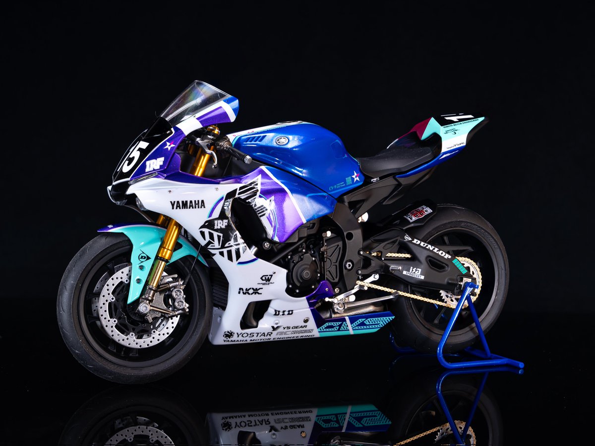 tbsgangan's tweet image. YAMAHA YZF-R1 ESSEX SP 2024Ver.

完成しました！
アズールレーンとYAMAHAのコラボチーム
IRF with アズールレーンの鈴鹿8耐を走ったマシンを制作
スクラッチ、自作のマスキングとデカール等無茶しましたが無事完成できました！

#アズレン8耐
#アズールレーン
