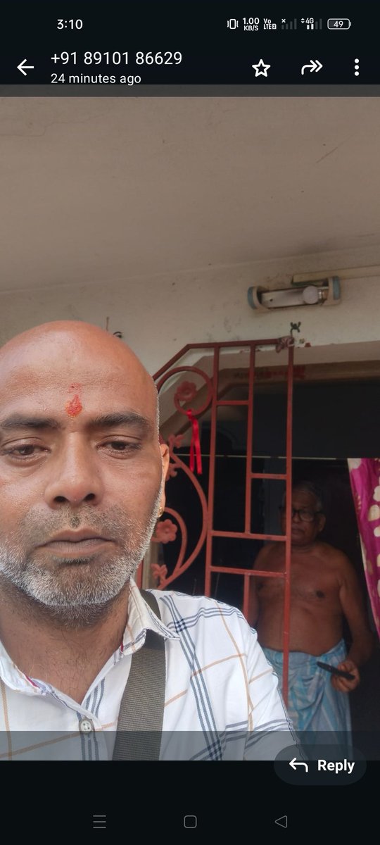 crazysamaresh's tweet photo. @SBICard_Connect @714290 Card ending with 2884
This person visited my home today without any proper identity and https://t.co/lRnstcibxl sms/email was shared by sbicard for this person.He disclosed loan details to family https://t.co/IuEcdLNPEt he belongs to sbicard?pls confirm. https://t.co/hM8HOmeQb8