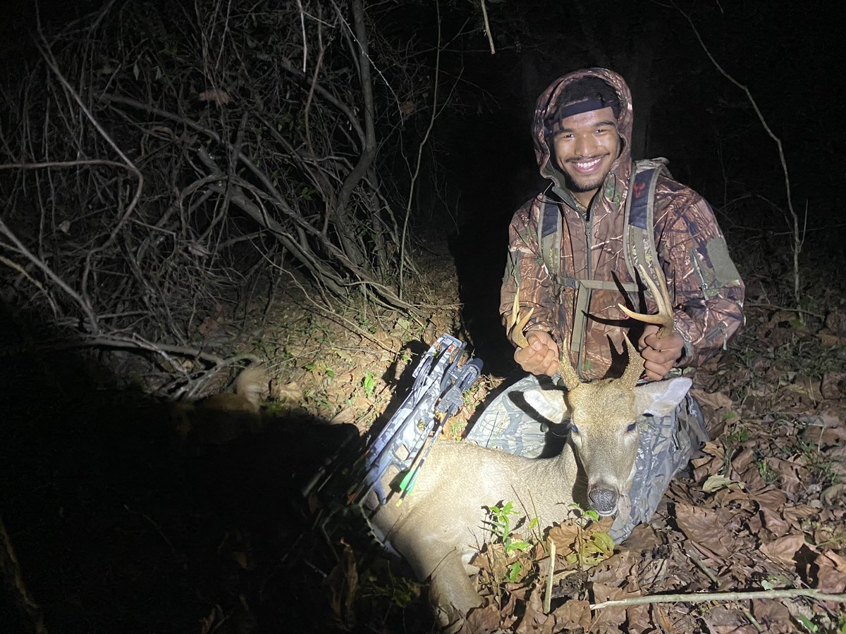 kailankeith's tweet photo. Beautiful public land buck! https://t.co/0Ij8MOJiJj