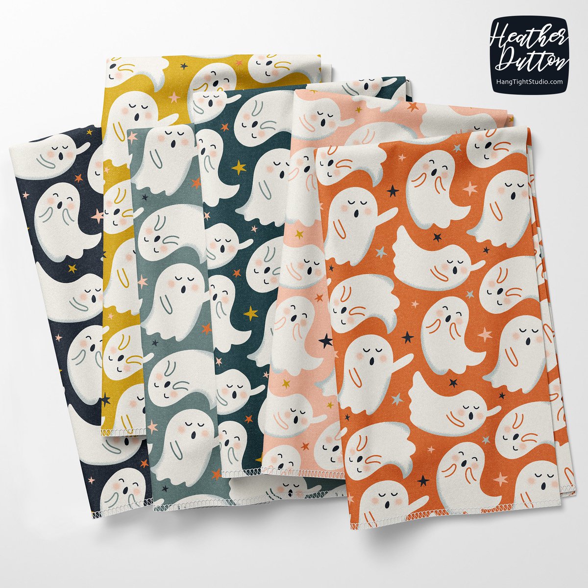 Ghostly Night 👻 My new Halloween collection wouldn’t be complete without some sweetly spooky ghosts 😁 bit.ly/4eu6qBB

#patterndesigner #patterndesign #surfacedesign #surfacepattern #artlicensing #halloweenfabric #halloween