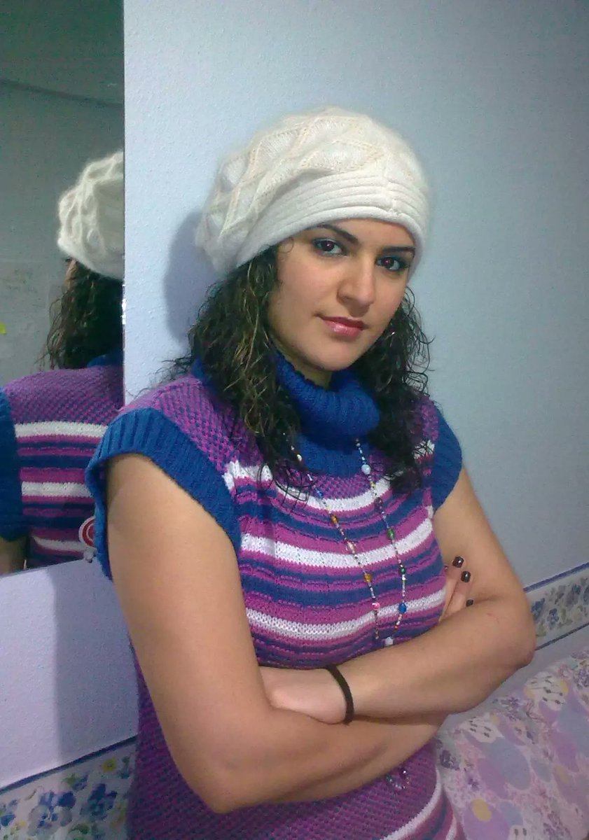 Uludağ Üniversitesi, felsefe bölümü öğrencisi 19 yaşındaki Sema Karakoca'nın cansız bedeni, bacakları kesilmiş, boynu ve göğsü yarılmış ve rahmi alınarak parçalanmış şekilde bulunmuştu.