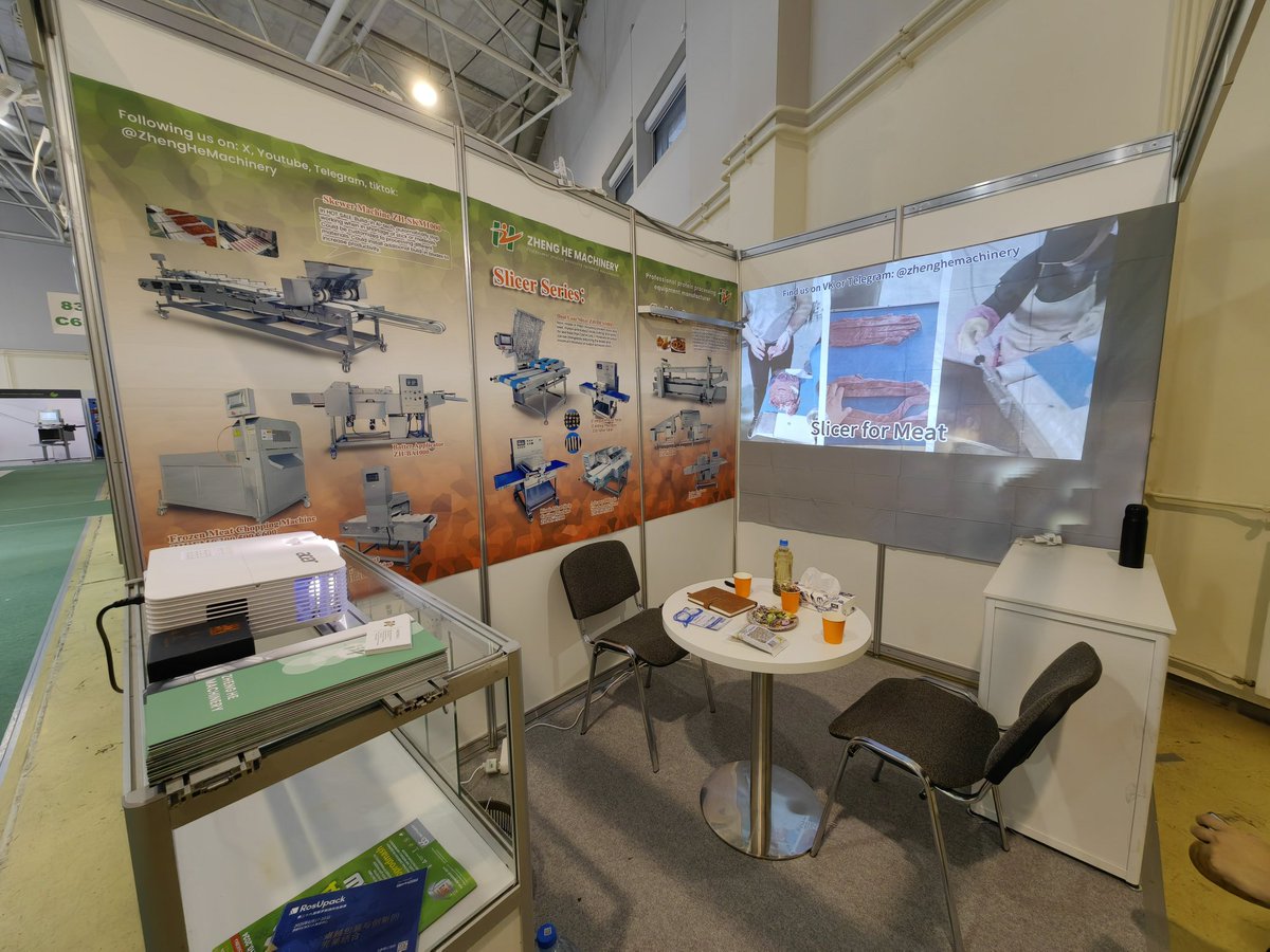 ZhengHeMachine's tweet photo. day two
день второй https://t.co/hwjFLHPocv