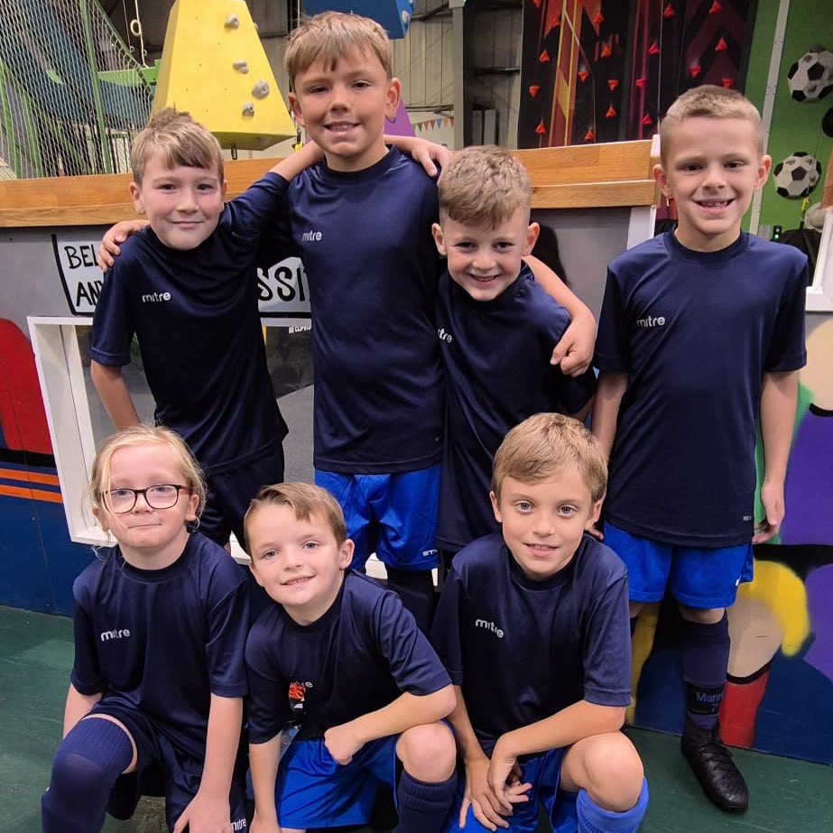 WeAreCastleway's tweet photo. We’re very proud of our Y3/4 team who have headed off to represent us at an #ActivityForAll Football Tournament this morning! Good luck, #TeamCastleway! #WeAreActive #WeAreCastleway https://t.co/7NvElvj9dO