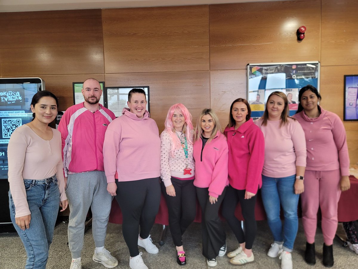 EverittReynolds's tweet photo. Fundraising for the Gary Kelly Cancer Support Centre organised by the 3rd year General nursing students @NursingDkit @MidwiferyD @DkIT_ie @DOC_DkIT @Manarola @madelinecolwell @BriegeKing https://t.co/xHMkWsxPeb
