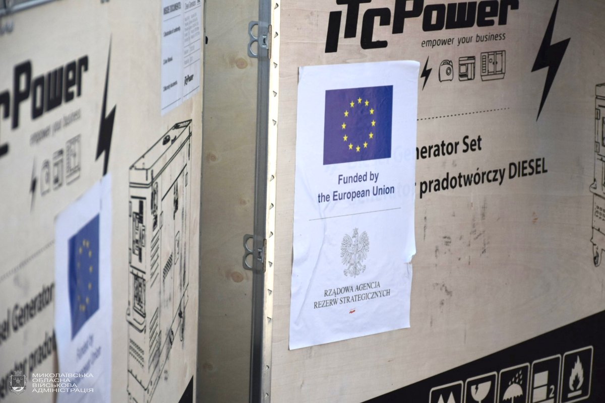 As winter approaches and temperatures drop in Ukraine, the EU is once again stepping up.

Another batch of 600 generators from the EU's joint emergency reserves hosted in Poland 🇵🇱 has been delivered to 🇺🇦 to support the critical infrastructure of affected frontline communities.