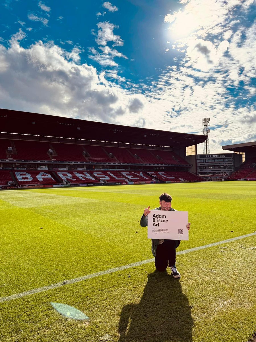 Adam Briscoe Art (@adambriscoeart) on Twitter photo 🔴⚪️<a href="/BarnsleyFC/">Barnsley FC</a> SIGN NEW PLAYER⚪️🔴
My mural commissioned by <a href="/bfccommunity/">Barnsley FC Community Trust</a> started this Friday, working together to make a bespoke peace showcasing the charity’s core values and work in community.
#mural #Yorkshire #yorkshireartist #barnsley #art #artist 🔴⚪️<a href="/BarnsleyFC/">Barnsley FC</a> SIGN NEW PLAYER⚪️🔴
My mural commissioned by <a href="/bfccommunity/">Barnsley FC Community Trust</a> started this Friday, working together to make a bespoke peace showcasing the charity’s core values and work in community.
#mural #Yorkshire #yorkshireartist #barnsley #art #artist