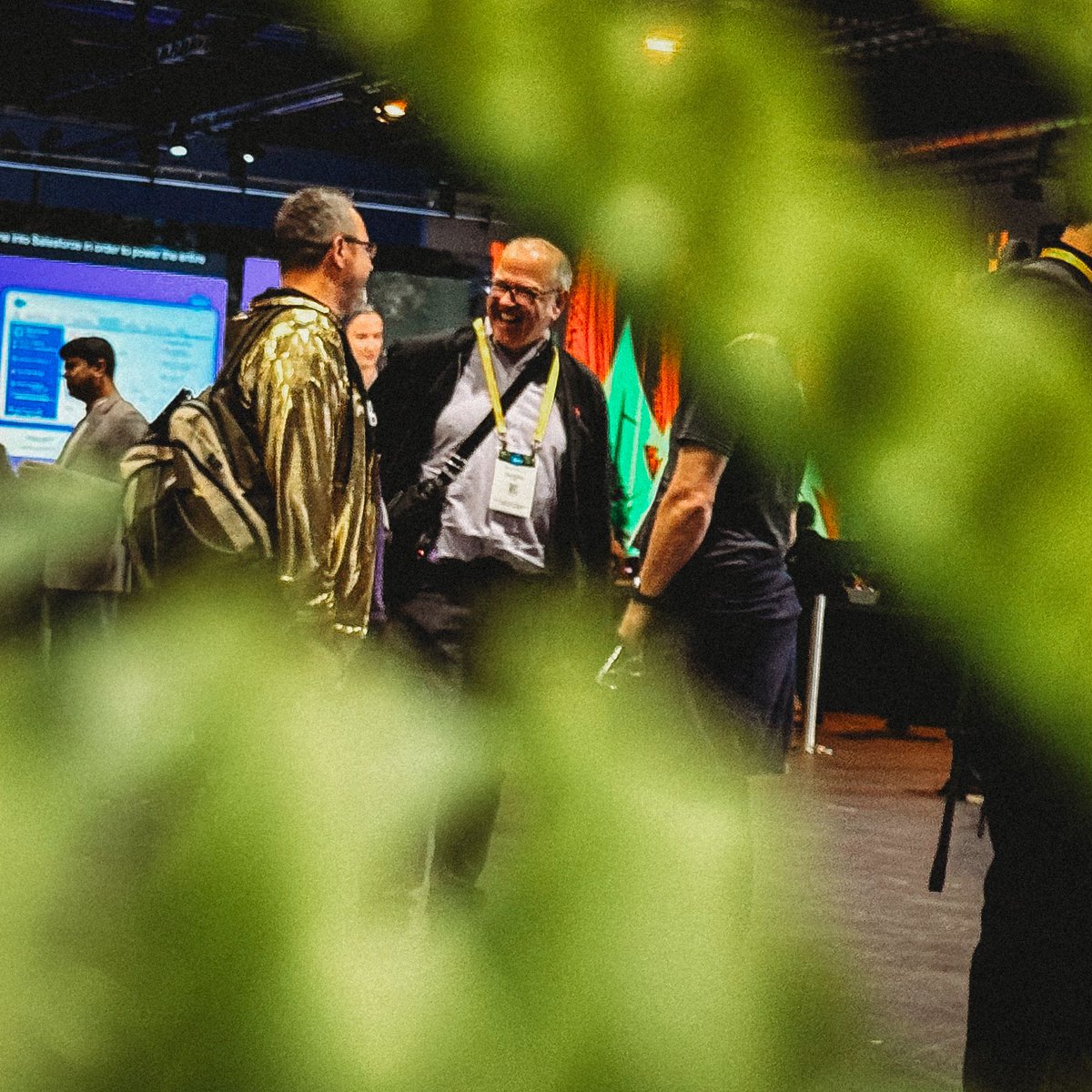 Salesforce UK & Ireland (@salesforceuk) on Twitter photo It's not hard to spot a Salesforce MVP 🥇
Keir Bowden is in the building for #AgentforceTour today, rocking his Golden Hoodie which he won at Dreamforce last month!
It's great to see you <a href="/bob_buzzard/">Keir Bowden</a>. 🤩 It's not hard to spot a Salesforce MVP 🥇
Keir Bowden is in the building for #AgentforceTour today, rocking his Golden Hoodie which he won at Dreamforce last month!
It's great to see you <a href="/bob_buzzard/">Keir Bowden</a>. 🤩