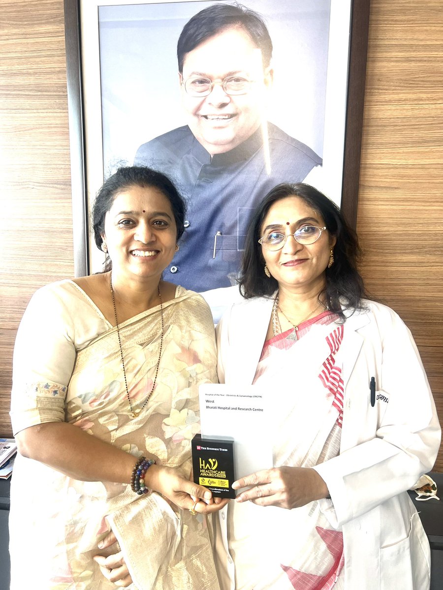 jeereeya's tweet photo. 🎉 Exciting News! 🎉
The Department of Obstetrics &amp; Gynecology at Bharati Hospital, Pune, has won the Hospital of the Year award in West India at the ET Healthcare Awards 2024 https://t.co/A9w56GevRF