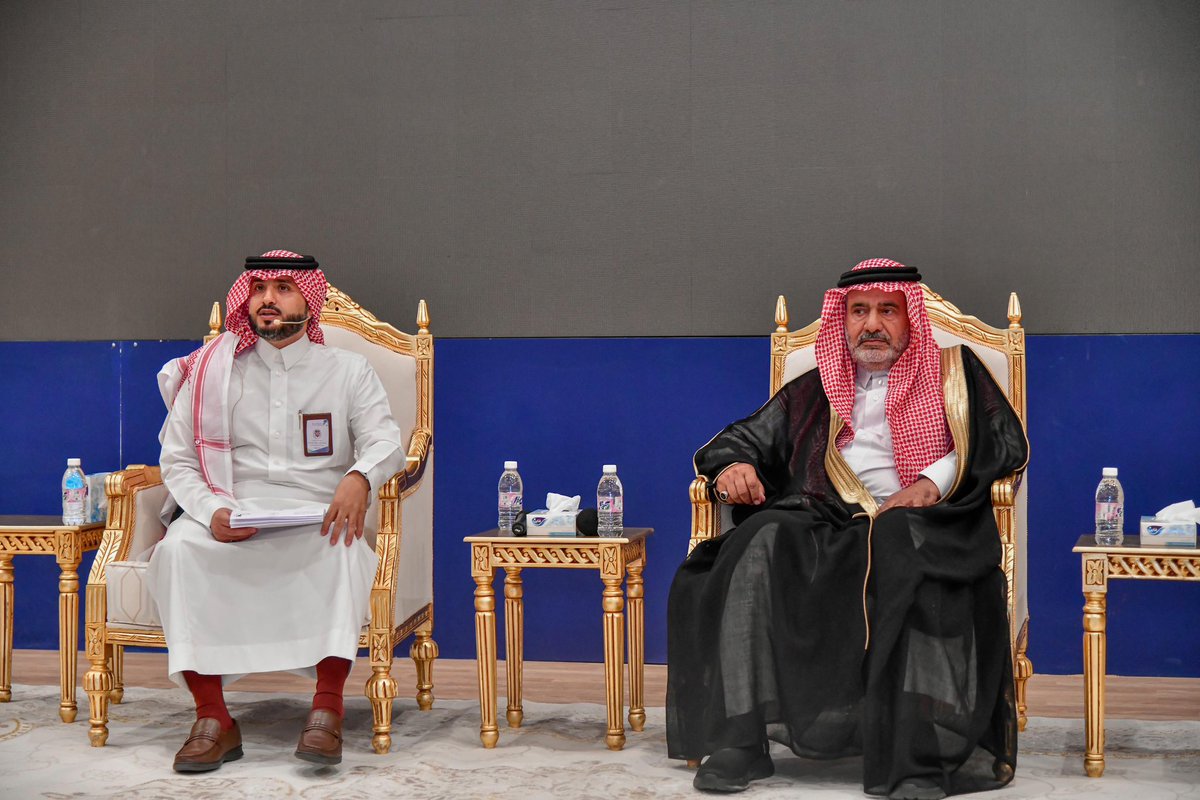BahaUniversity's tweet photo. #تغطية | 
حفل #يوم_المعلم_العالمي  في #جامعة_الباحة
 إضاءات ..
لقاء مع سعادةَ د.  هجاد بن عمر الغامدي، مديرَ عامِّ تعليمِ الباحةِ سابقًا، الذي عايشَ عن كثبٍ تطورَ مراحلِ التعليمِ في المملكة، بدءًا من عملِه كمعلمٍ في الميدانِ التربوي، ووصولًا إلى دورهِ القيادي ، أداره  د. محمد الشرفي، وكيلُ كليةِ التربيةِ للدراساتِ العليا، والبحثِ العلميِّ، والابتكارِ، والجودة

#يوم_المعلم 
#نعرف_أثرك