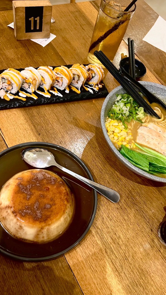 ekyanalendra's tweet photo. Maunya sushi tei🤣 https://t.co/D77nVrDYot