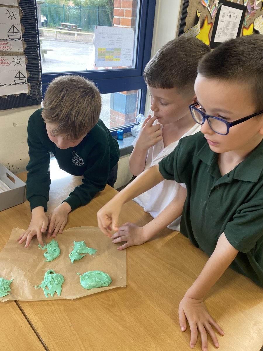 @JElmsCBPSA (@jelmscbpsa) on Twitter photo RE Diwali sweets from 3CD/JE <a href="/CastleBatchPSA/">Castle Batch Primary School Acacemy</a> <a href="/mrstayloryr5/">@SallyTaylorCBPSA</a> <a href="/CBPSA_VP/">CBPSA Deputy Headteacher</a> RE Diwali sweets from 3CD/JE <a href="/CastleBatchPSA/">Castle Batch Primary School Acacemy</a> <a href="/mrstayloryr5/">@SallyTaylorCBPSA</a> <a href="/CBPSA_VP/">CBPSA Deputy Headteacher</a>