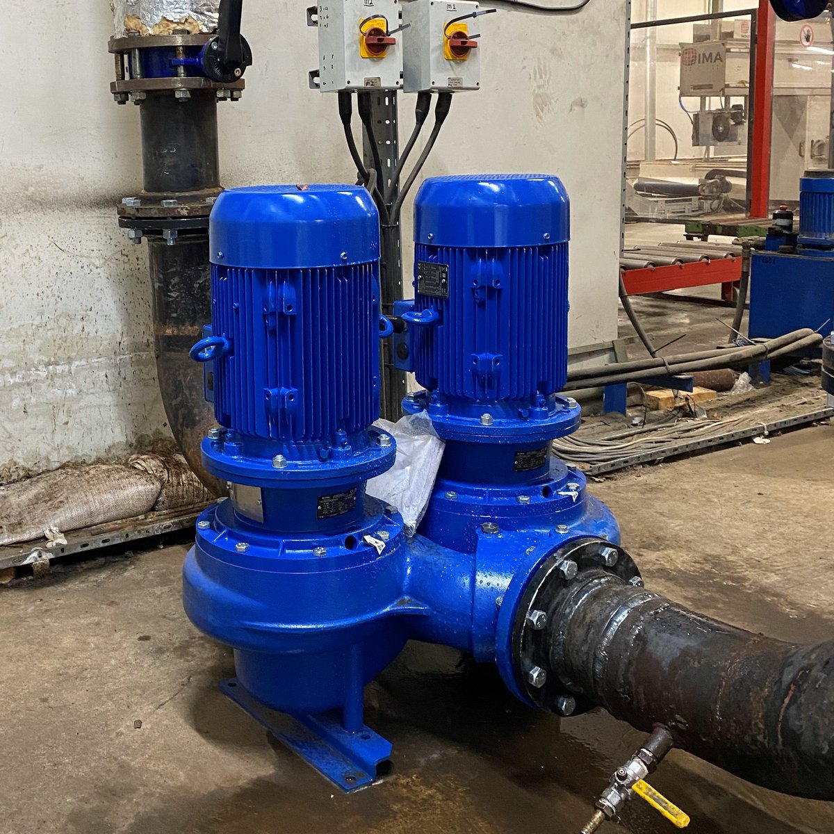 Flowmechltd's tweet image. There&apos;s nothing more satisfying than a fresh new look! A recent twin head circulator installation and another happy customer #TuesdayMotivaton