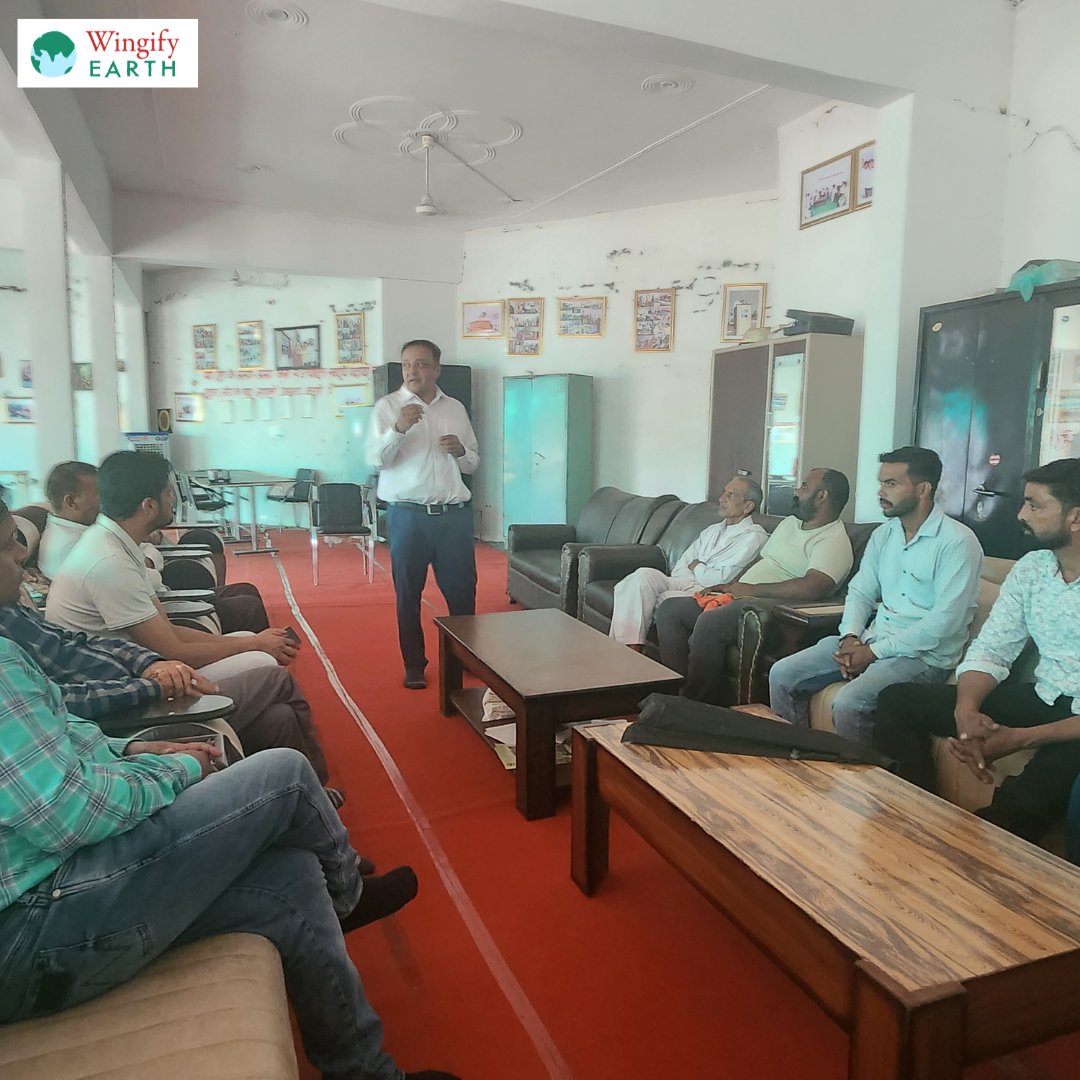 WingifyFoundtn's tweet photo. Site visits are transforming soil health &amp; empowering farmers! Thanks to Mr. Rajpal Makhani. Noorpur Bedi &amp; Gwala Gaddi showcase Amrit Mitti &amp; Jal production, with rapid soil analysis via Krishi Rastaa. #SustainableFarming #SoilHealth #Agriculture #India #CSR #EcoFriendly https://t.co/t4Xtw0UDfX