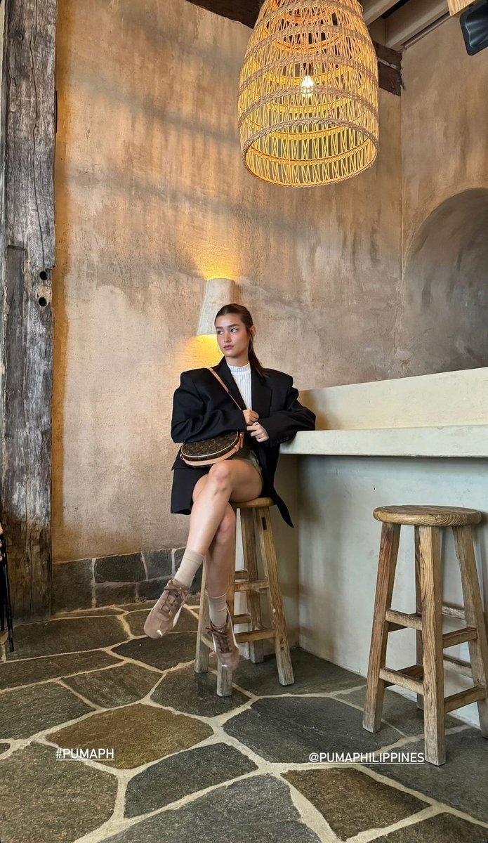lizquenfever14's tweet photo. @PUMAPH_official
#PUMAPH
@lizasoberano
IG Story | 10/08/24 https://t.co/iKXv6k4Dw0