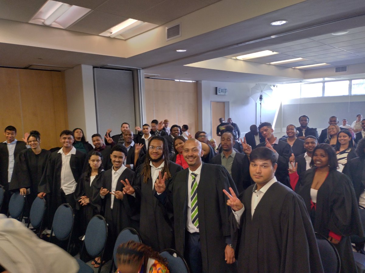 Lou Unsupervised (@synstalker) on Twitter photo So proud of cohort 4 <a href="/futureinnovlab/">future-innovation-lab</a> graduating students!! Well done to all of You, and to your captains <a href="/Oncodad/">Wouter Grove</a> and <a href="/adpead/">Allan Pead ๐ฟ๐ฆ #mvpbuzz</a> So proud of cohort 4 <a href="/futureinnovlab/">future-innovation-lab</a> graduating students!! Well done to all of You, and to your captains <a href="/Oncodad/">Wouter Grove</a> and <a href="/adpead/">Allan Pead ๐ฟ๐ฆ #mvpbuzz</a>