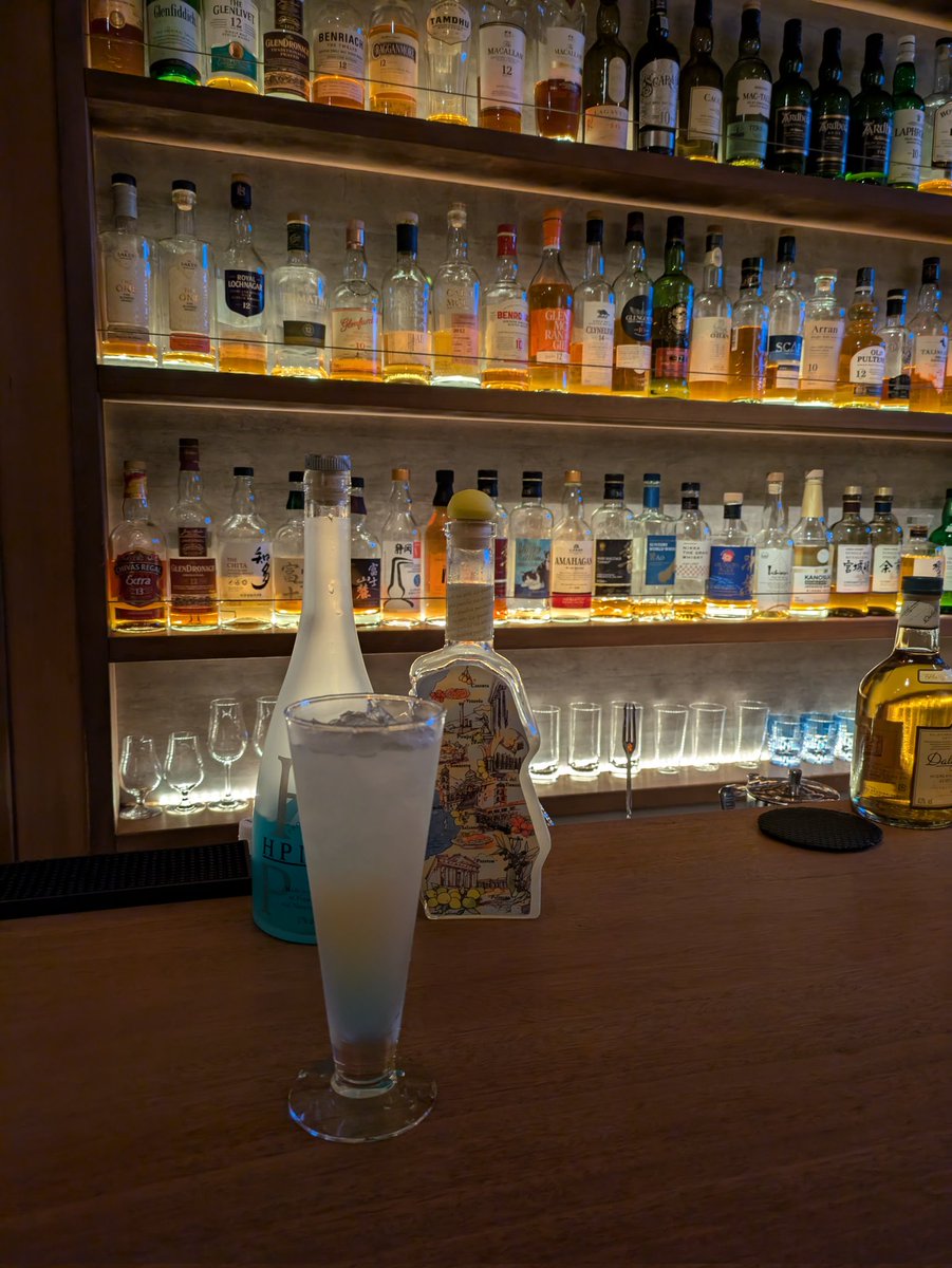 bar_buffon's tweet photo. 雨ですが、宜しくお願い致します！
オリジナルカクテル「ネスタ」 https://t.co/n9sBfa3Ziy
