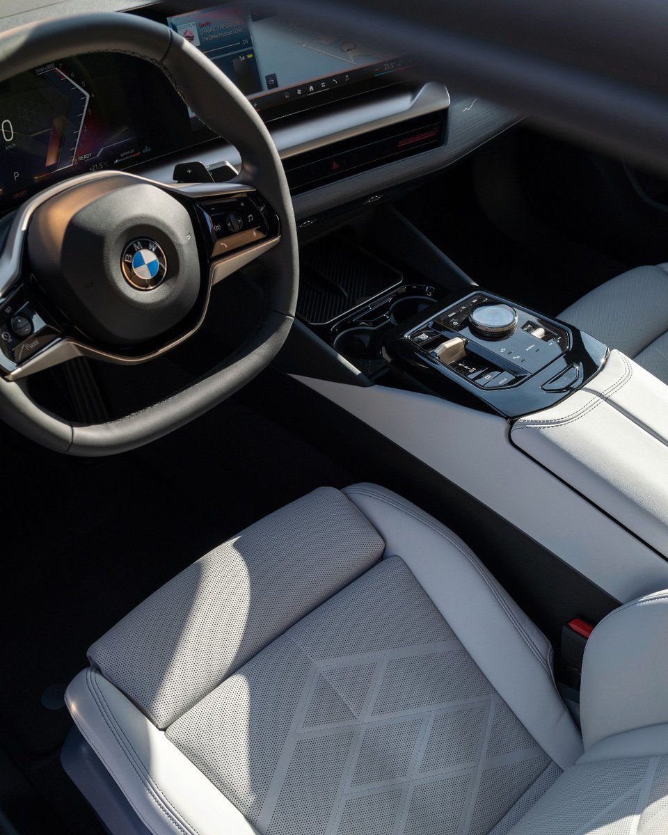 BMW tweet media