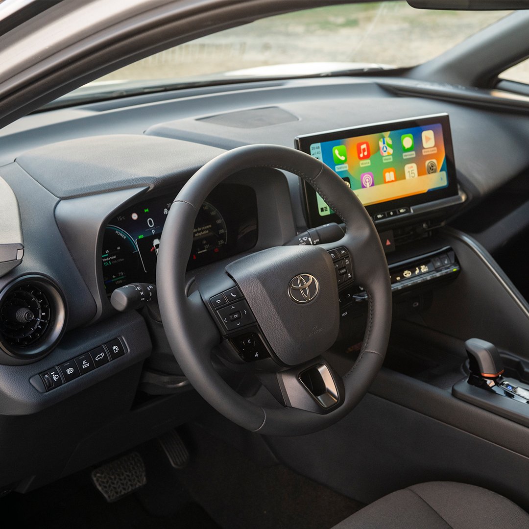 ¿Buscas tu primer coche? En #Toyota tenemos las mejores opciones para jóvenes: diseño, eficiencia y tecnología de punta. 🚗✨

Desde el compacto #AygoXCross hasta el híbrido #Yaris #Hybrid, ¡encuentra el que mejor va contigo!

👉 bit.ly/CochesJovenesT…