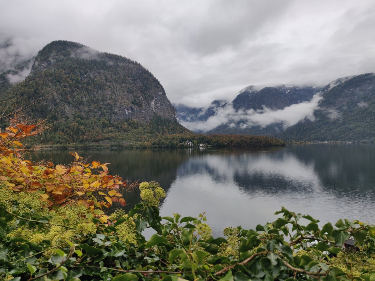 Emilympigott's tweet photo. @HeasVienna trip to Hallstatt. Super interesting to see the Bronze and Iron Age excavations inside the mine! Thanks to the organisers and guides ! #Hallstatt #Archaeology #HEAS https://t.co/ooXv2dWUqO