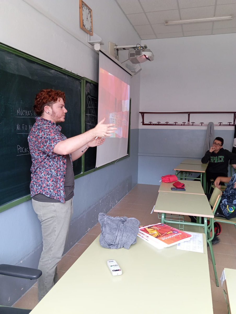 IES Leonardo de Chabacier tweet media