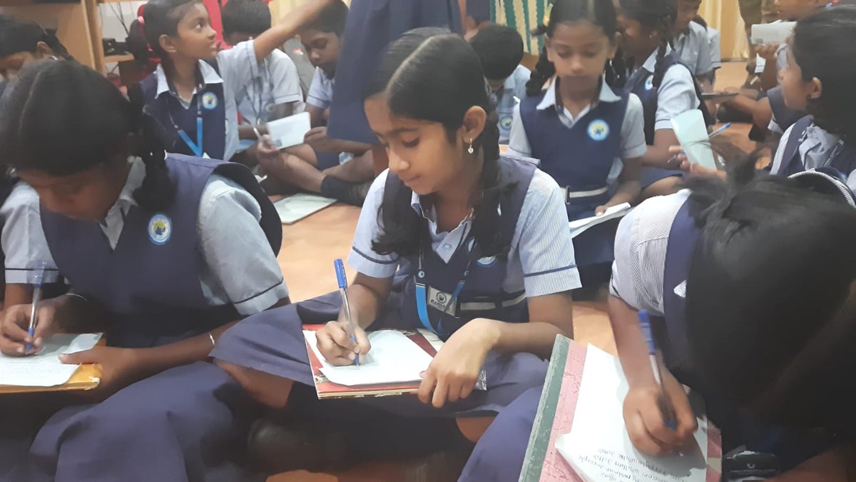 pmgmadurai's tweet photo. Students from nearby Seven Schools have actively participated in the event and learned about art of letter writing and Philately.
#Postalweek #Philately #DeliveringLove #ConnectingHearts #HandwrittenNotes #PostalWeekCelebration
@pibchennai
@DDTamilNews
@cpmgtamilnadu https://t.co/epcyuY53sH