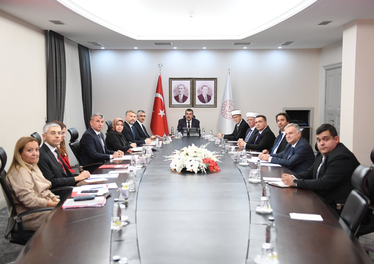 Yıldız Öntürk (@yildizontrk) on Twitter photo 