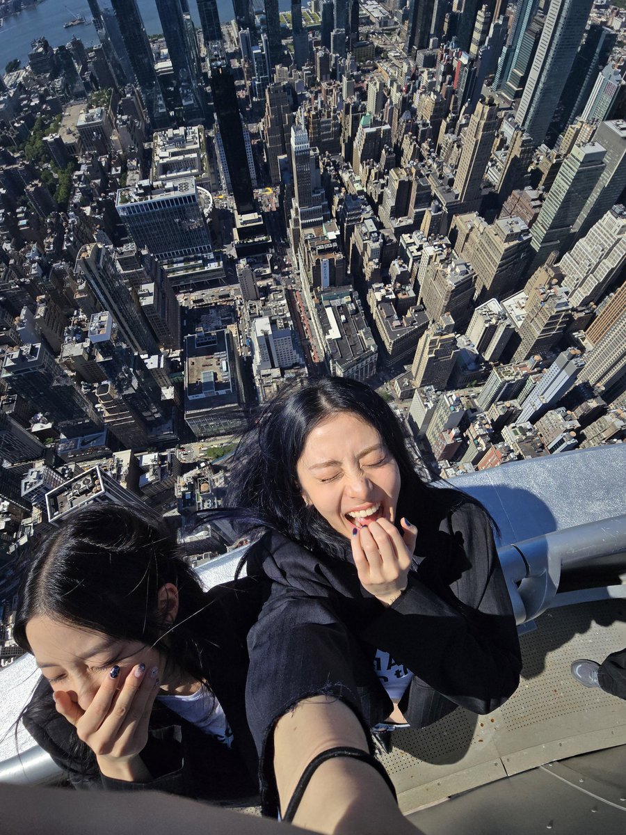 르세라핌 tweet media