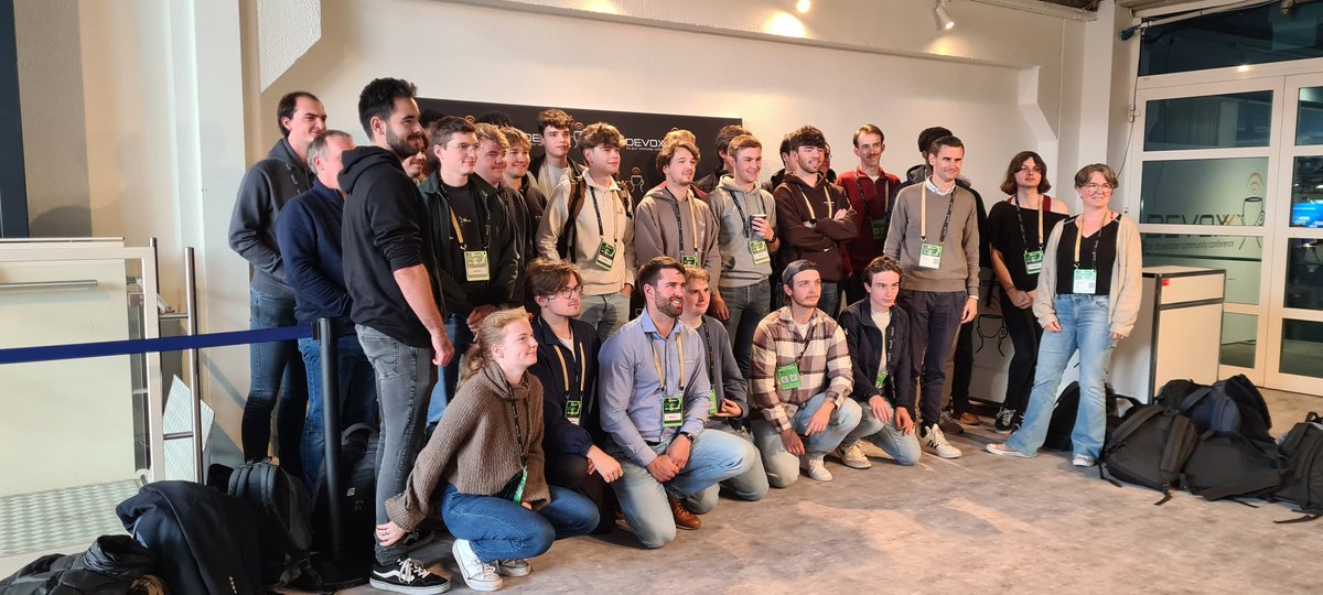 Daniel De Luca tweet media